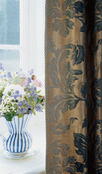 The Color and Texture of Curtains are very important to your kitchen